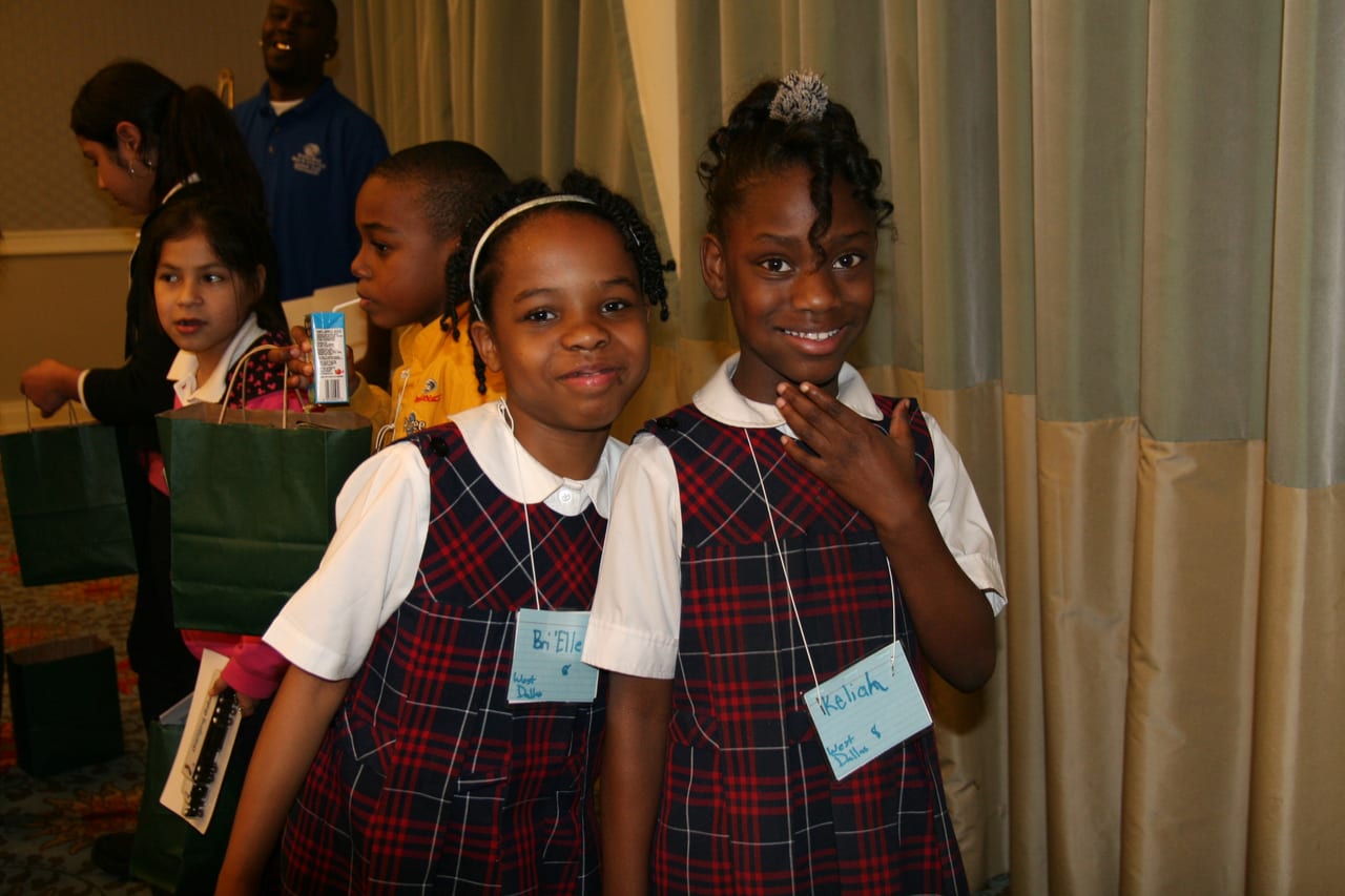Kids We Serve — a Building Teams give-back team building event
