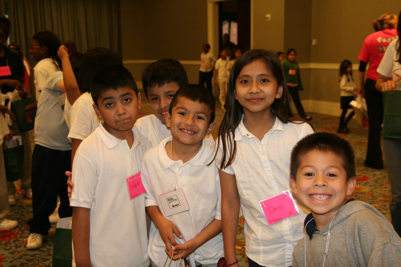 Kids We Serve — a Building Teams give-back team building event