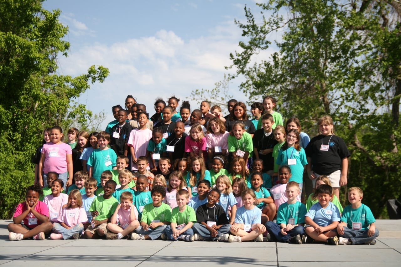 Kids We Serve — a Building Teams give-back team building event
