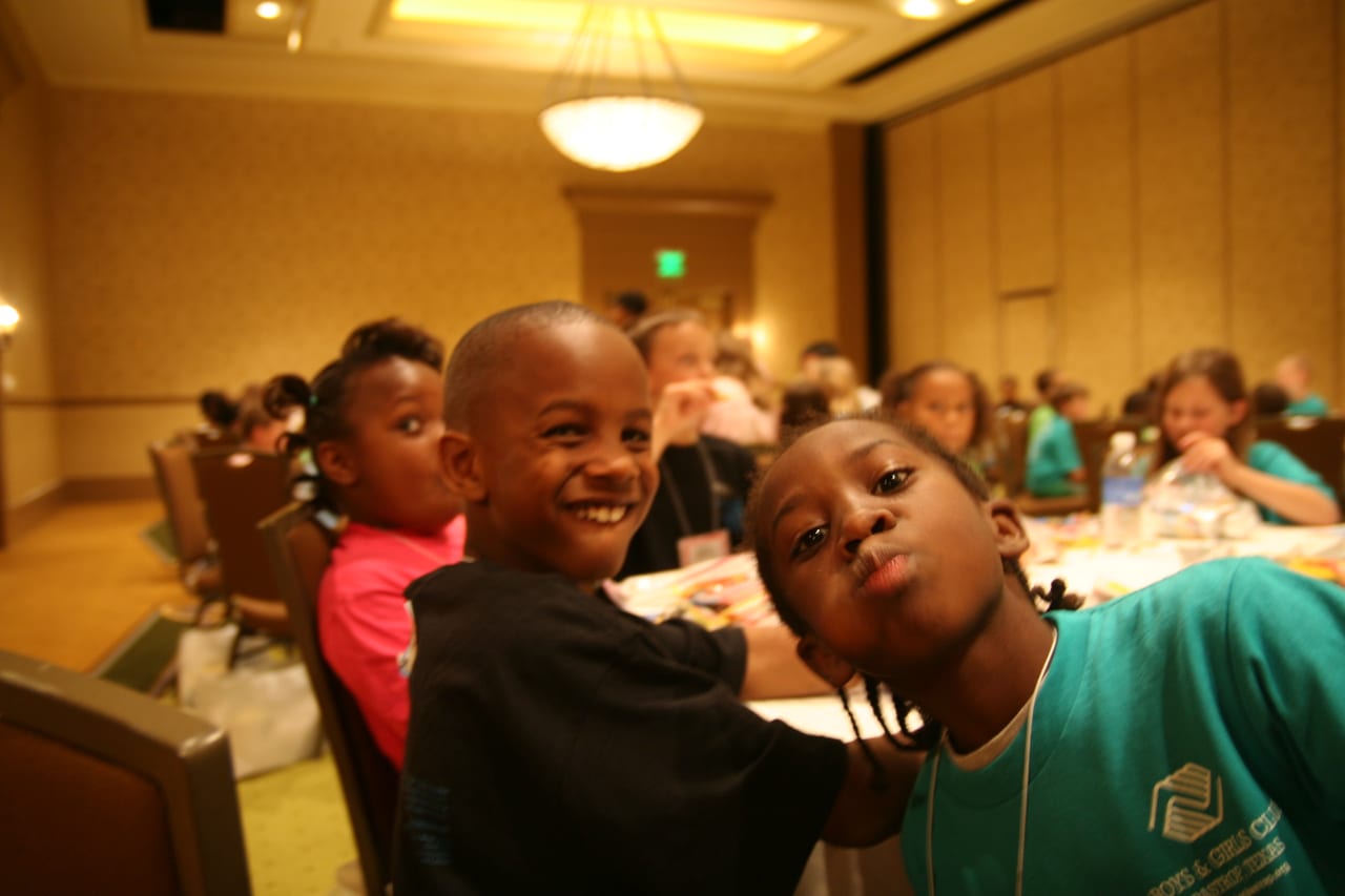 Kids We Serve — a Building Teams give-back team building event